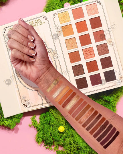P.LOUISE A BRAND NEW CHAPTER PALETTE | CHAPTER THREE